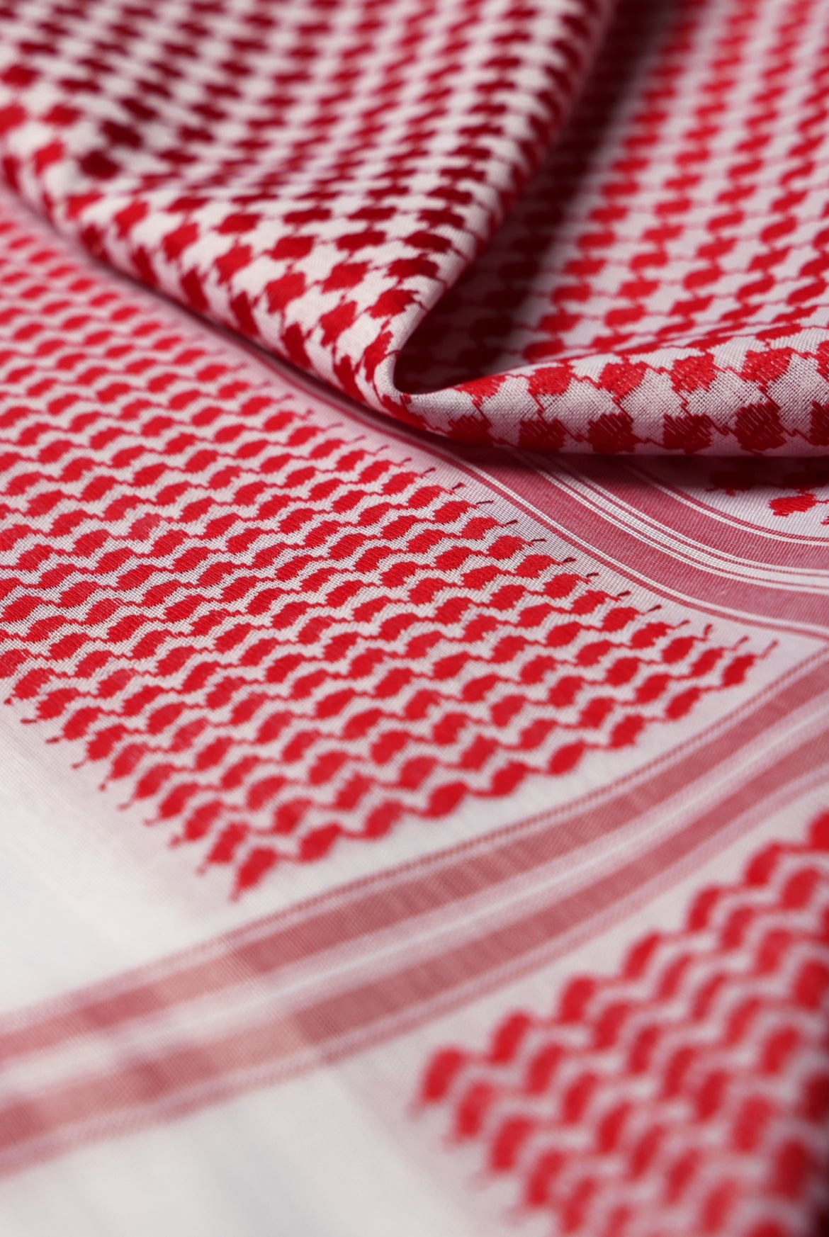 هيلد ستايل أحمر